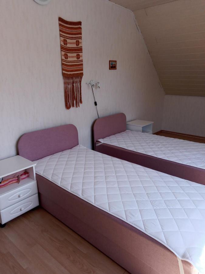 Ket Cseresznye Vendeghaz Siofok Exterior photo